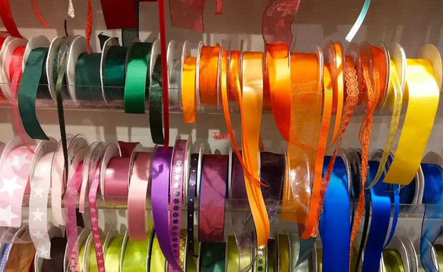 Rubans dans les vêtements - Pourquoi sont-ils essentiels ?