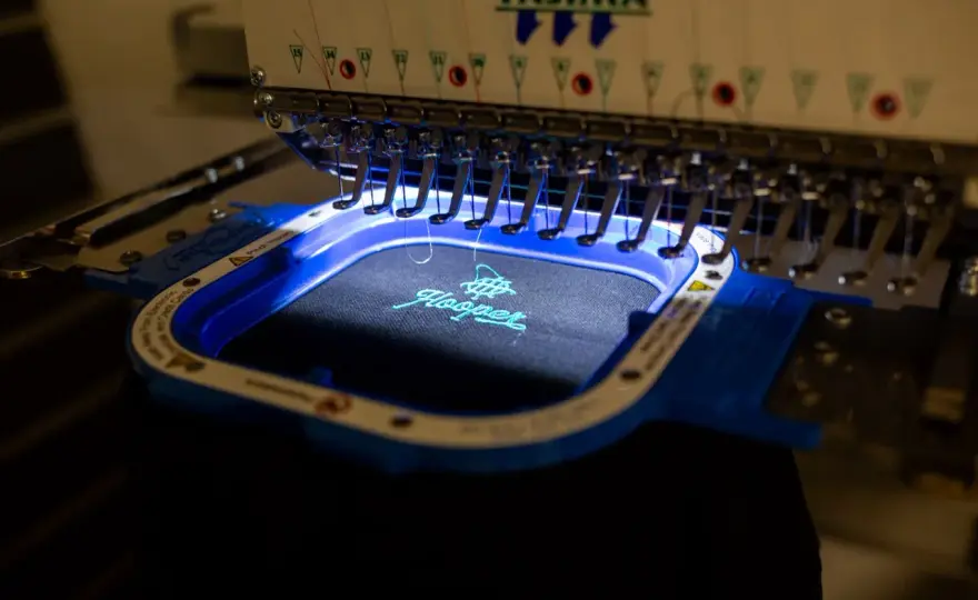 Réussir votre broderie textile - L'estampille numérique